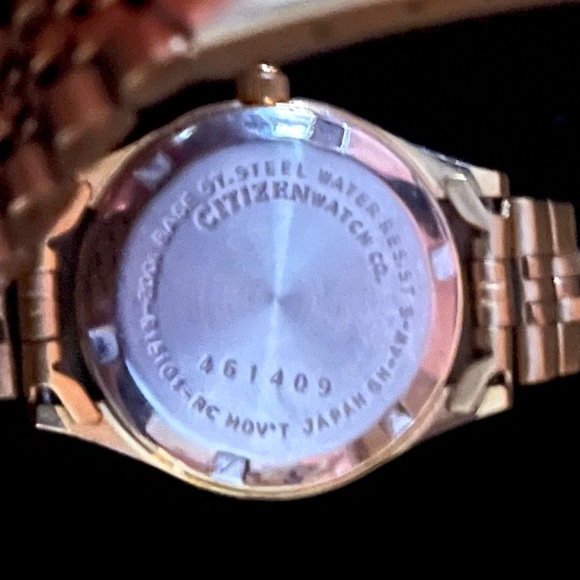 Citizen Vintage Quartz Mother of Pearl Day Date Women\'s Watch